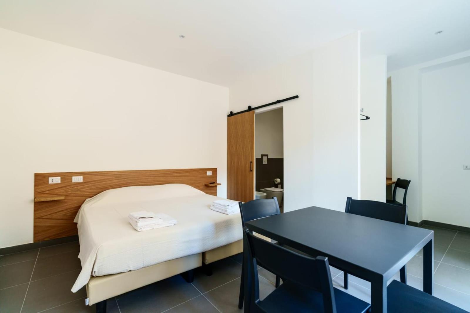 Camere Cavour マチェラータ エクステリア 写真