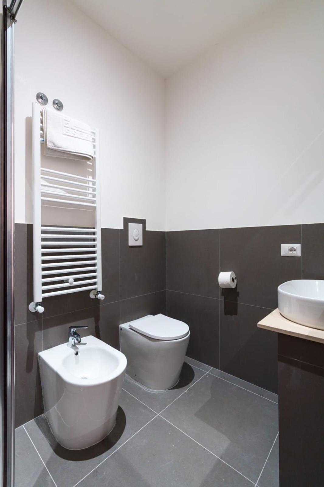 Camere Cavour マチェラータ エクステリア 写真